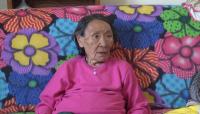 Link to: ᓂᐲᑦ ᐃᓄᒃᑎᑐᑦ Mary Qulitalik Interview Part 1 of 7, 3:04