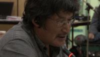 Lien vers: Zacharias Kunuk with Lloyd Lipsett, Formal Intervention, NIRB Technical Hearing, July 23, 2012, Igloolik, Part 2/2 1:18 English Version 